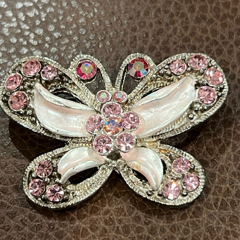 Butterfly pin antique